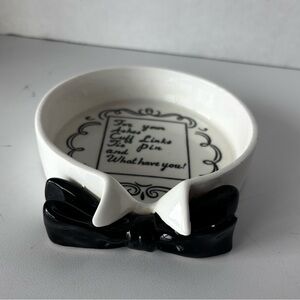Vintage Lefton Tuxedo Collar Bowtie Ashtray, Dresser Valet Japan 5”